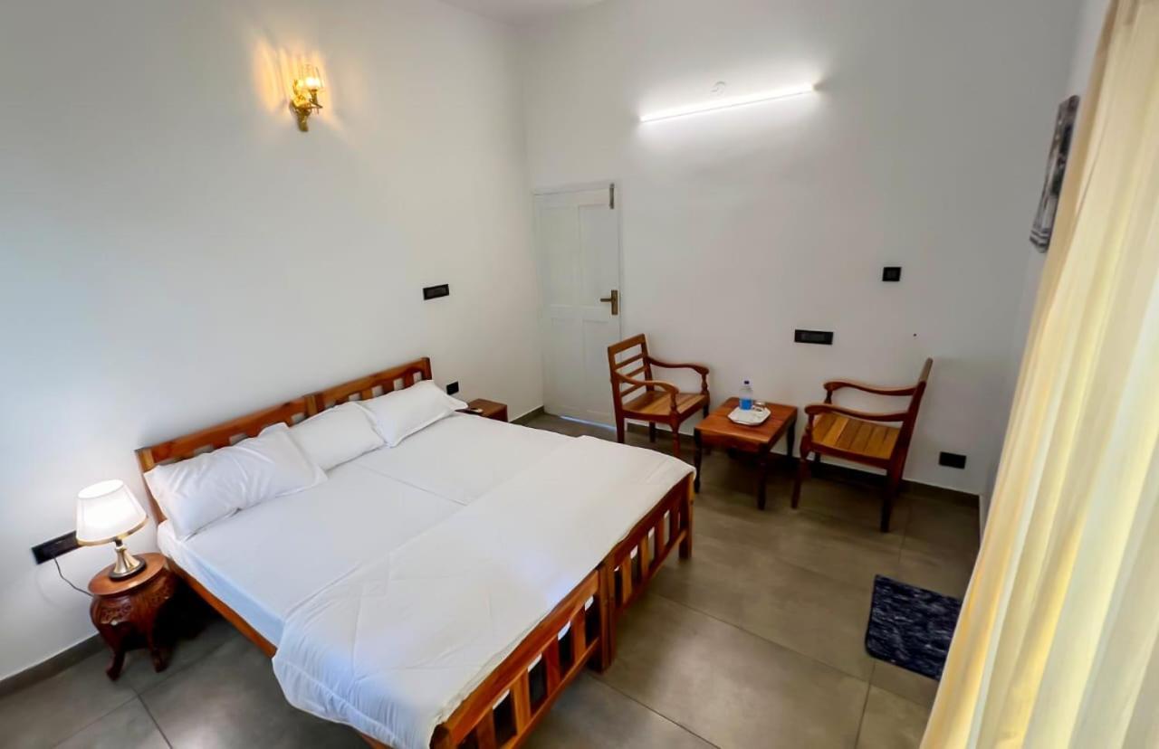 Elzas Fort Inn Kochi Eksteriør billede