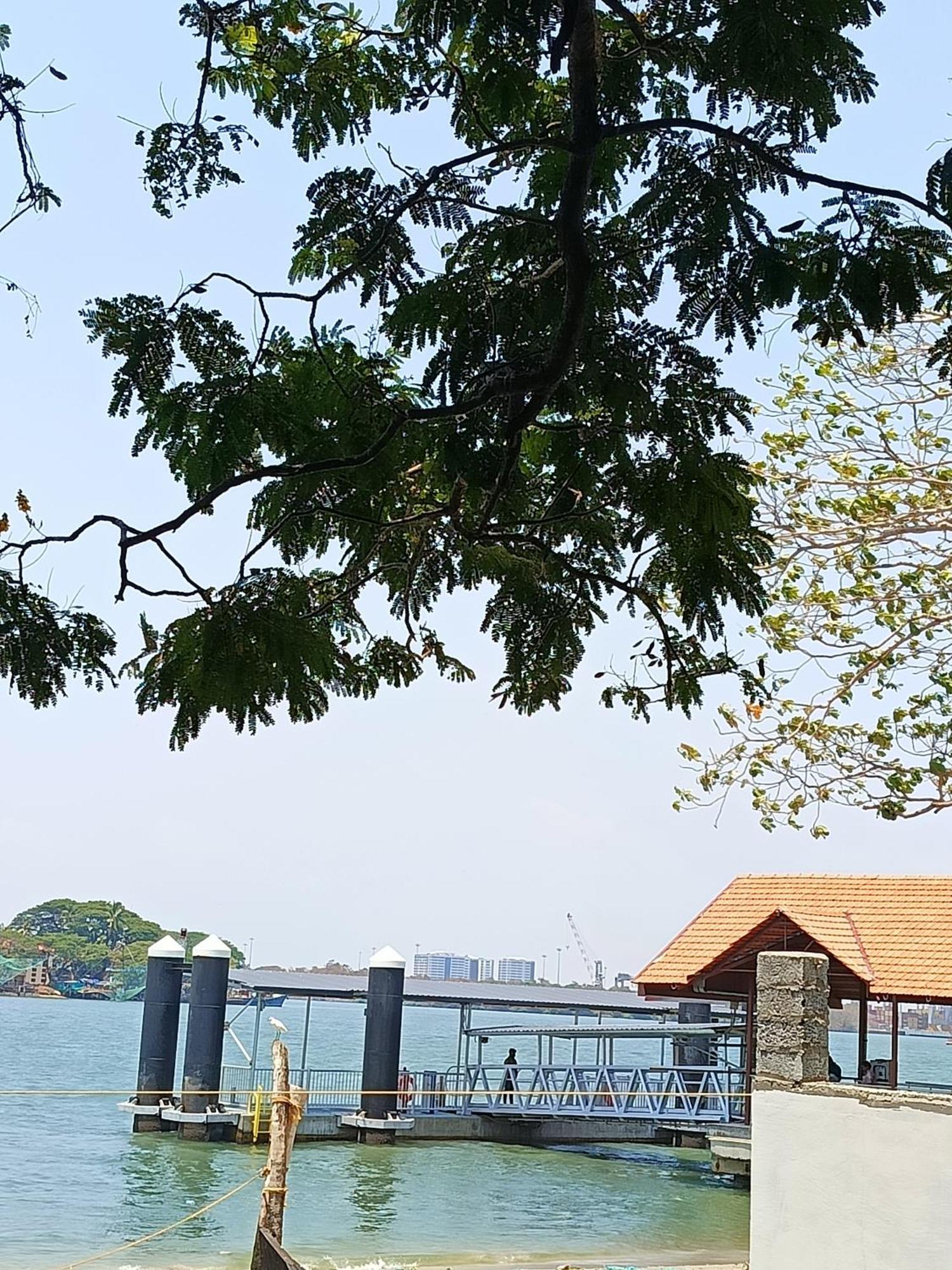 Elzas Fort Inn Kochi Eksteriør billede
