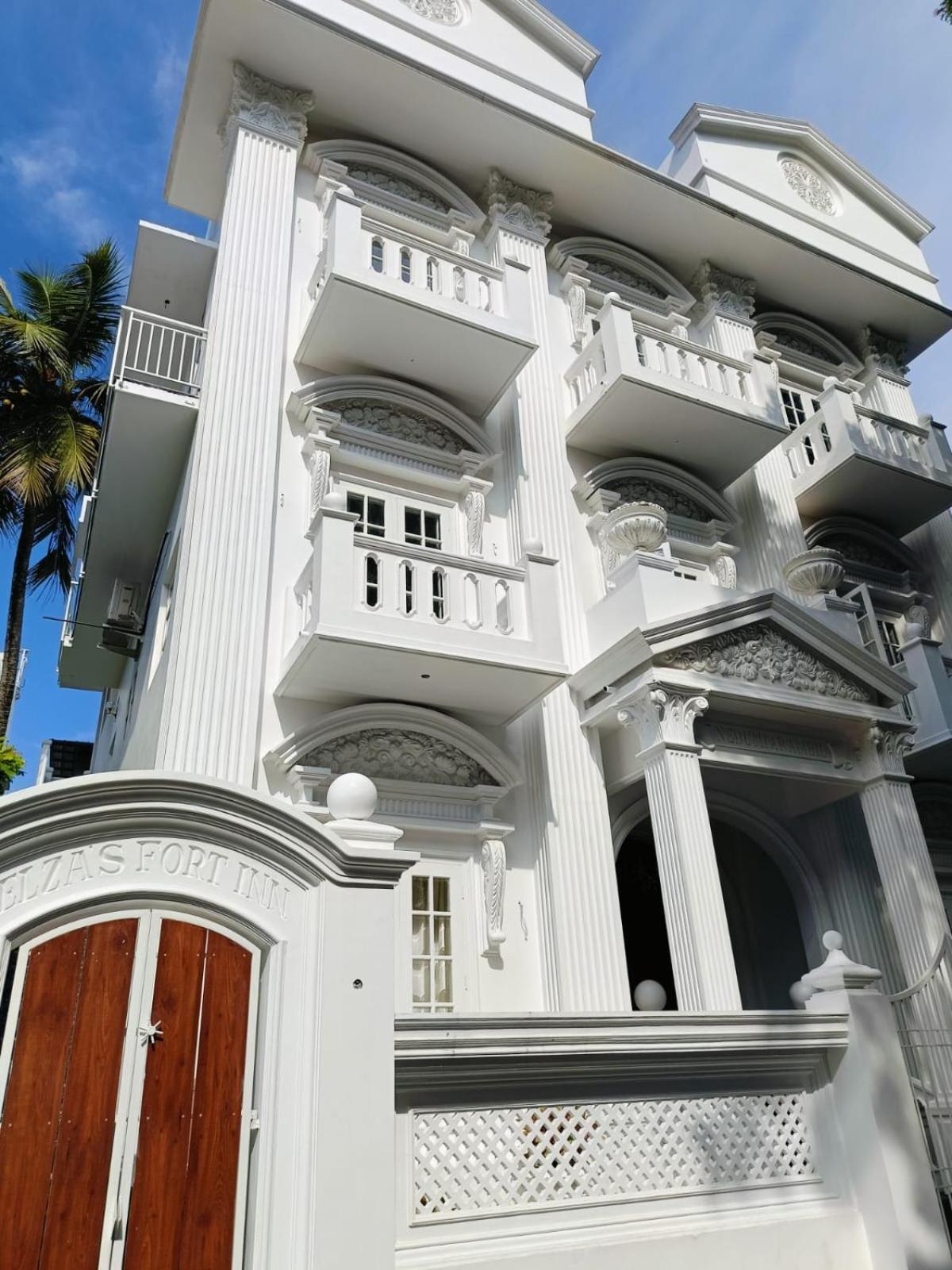 Elzas Fort Inn Kochi Værelse billede